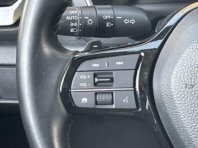 used 2025 Honda Pilot car, priced at $42,984