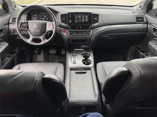used 2022 Honda Pilot car, priced at $25,495