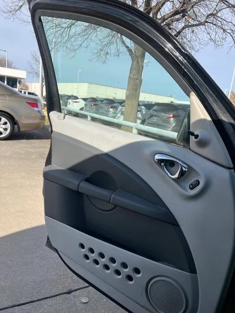 used 2007 Chrysler PT Cruiser car, priced at $5,489