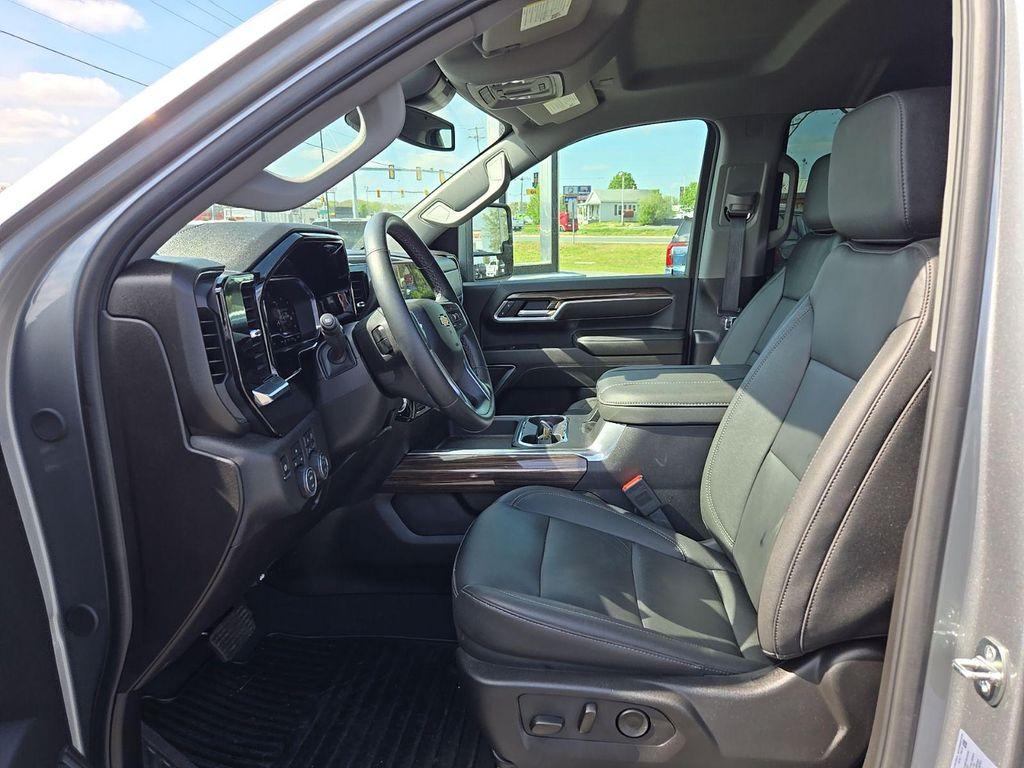 used 2024 Chevrolet Silverado 2500 car, priced at $58,241