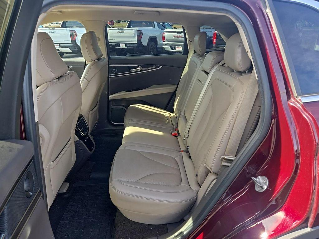 used 2021 Lincoln Nautilus car, priced at $21,981