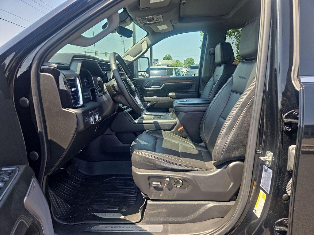 used 2024 GMC Sierra 2500 car, priced at $53,979