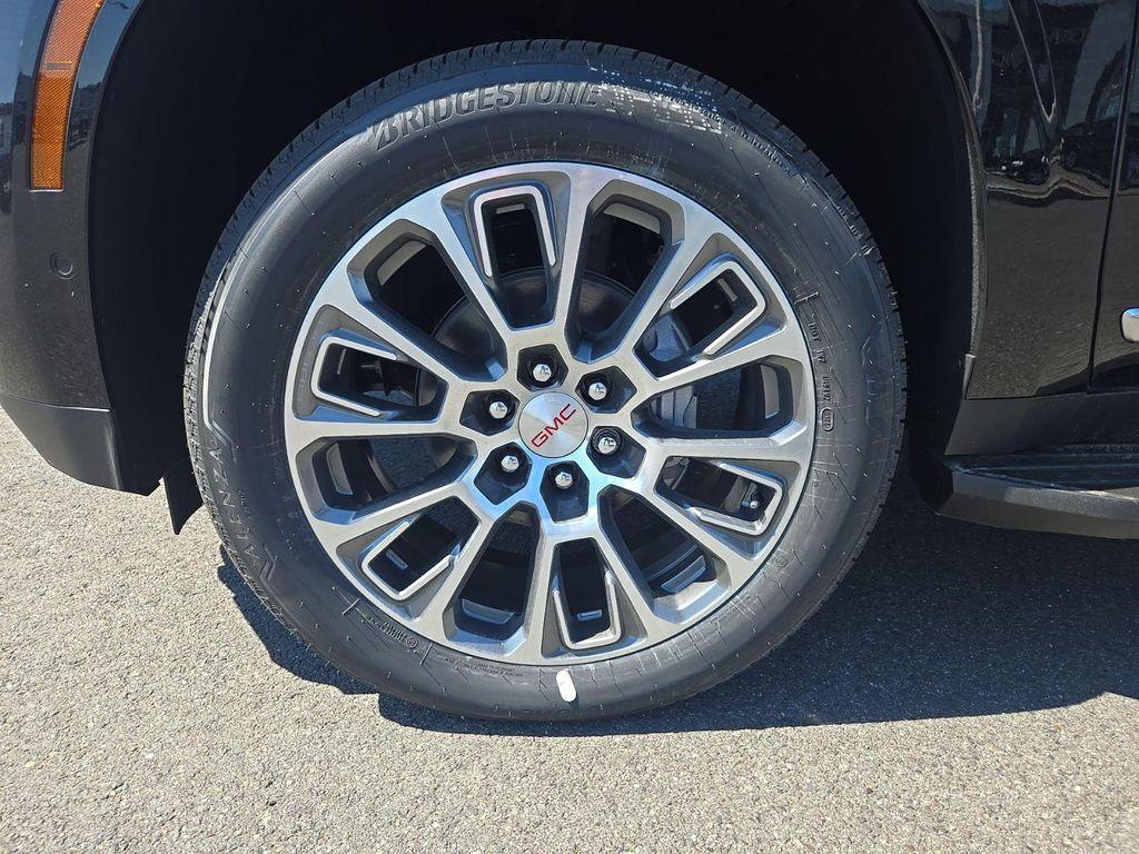 new 2026 GMC Yukon car, priced at $84,436