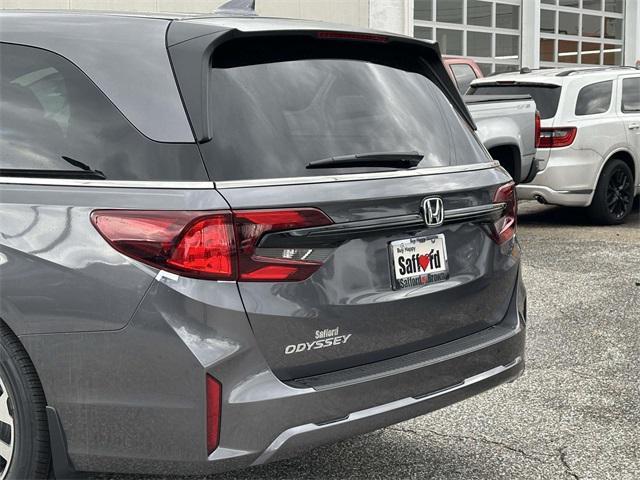 new 2026 Honda Odyssey car, priced at $41,432