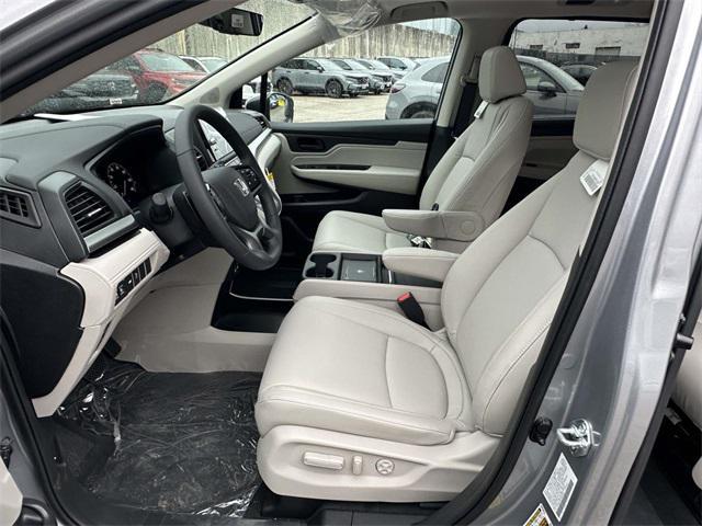 new 2026 Honda Odyssey car, priced at $43,978