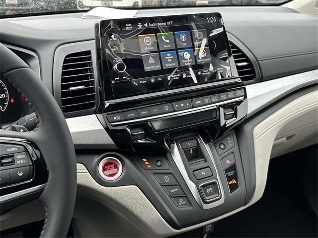 new 2026 Honda Odyssey car, priced at $43,978