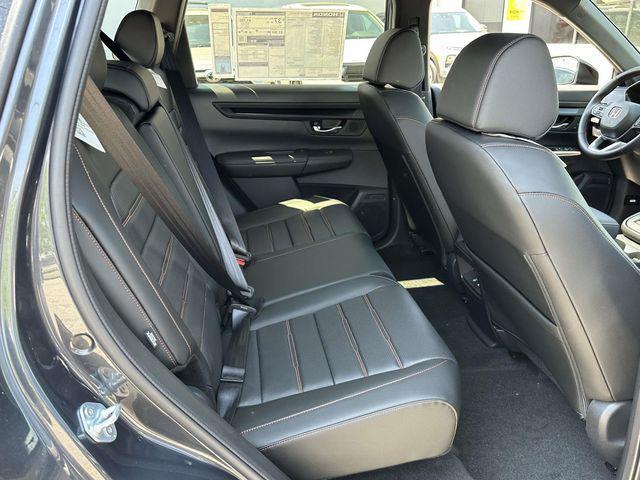 new 2026 Honda CR-V Hybrid car, priced at $41,675