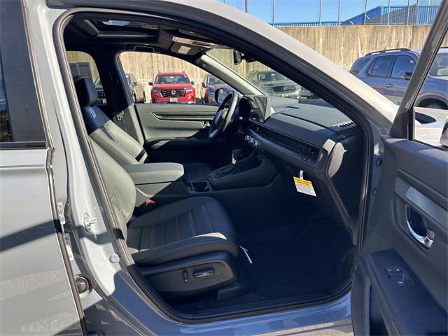 new 2026 Honda CR-V Hybrid car, priced at $39,810