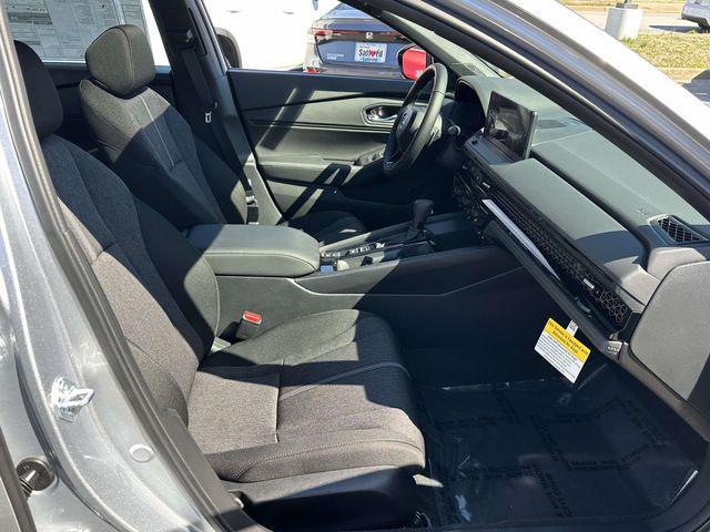 new 2026 Honda Accord Hybrid car, priced at $34,990