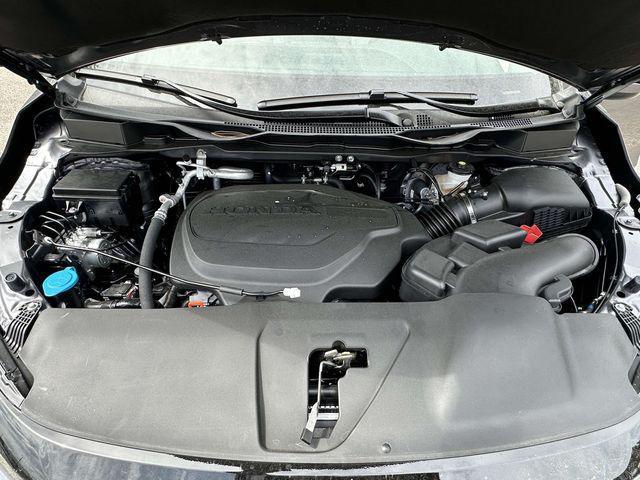 new 2026 Honda Odyssey car, priced at $44,290