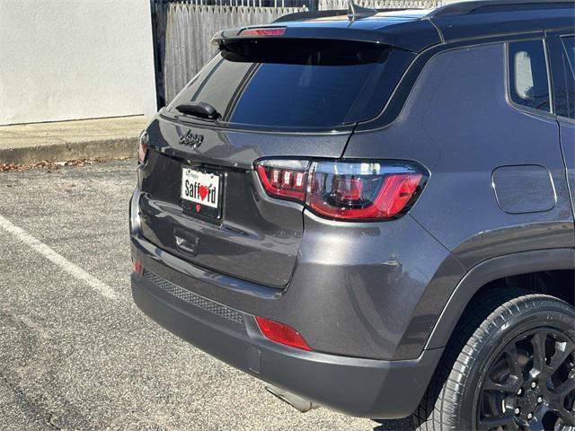used 2022 Jeep Compass car, priced at $18,998