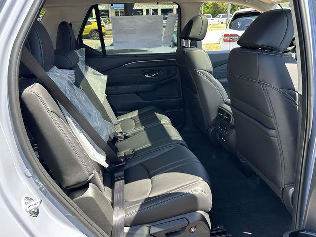 new 2026 Honda Pilot car, priced at $53,844