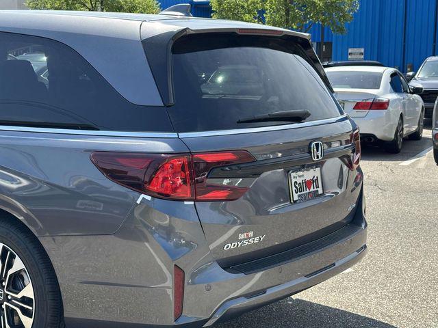 new 2026 Honda Odyssey car, priced at $53,989