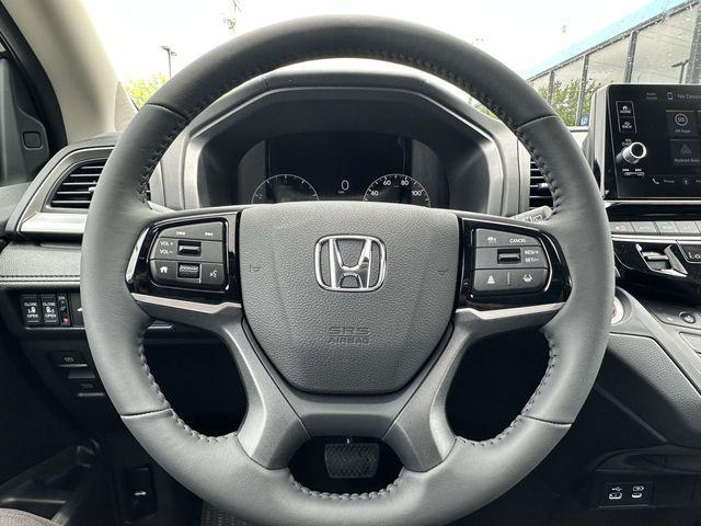 new 2026 Honda Odyssey car, priced at $45,089