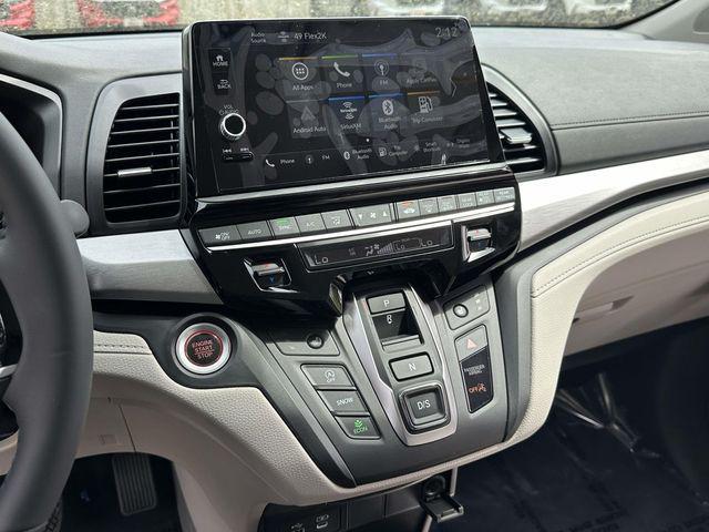 new 2026 Honda Odyssey car, priced at $44,290