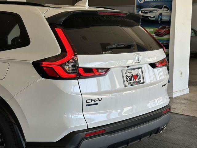 new 2026 Honda CR-V Hybrid car, priced at $39,035