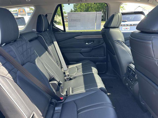 new 2026 Honda Pilot car, priced at $56,244