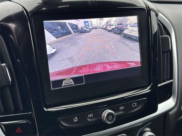 used 2021 Chevrolet Traverse car, priced at $19,899