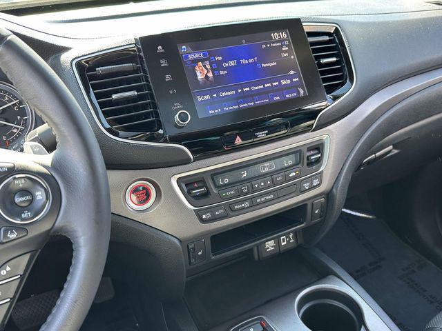 used 2023 Honda Ridgeline car, priced at $32,995