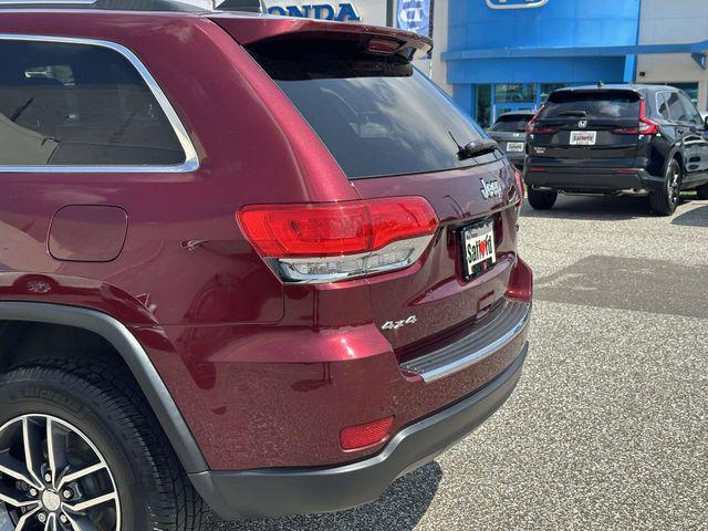 used 2017 Jeep Grand Cherokee car, priced at $15,794