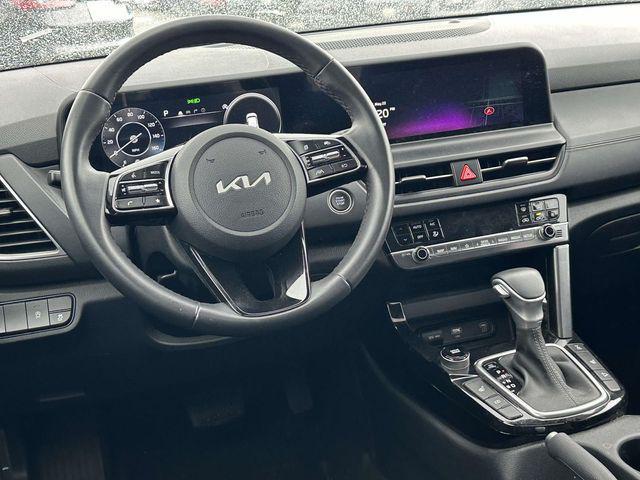 used 2024 Kia Seltos car, priced at $27,549