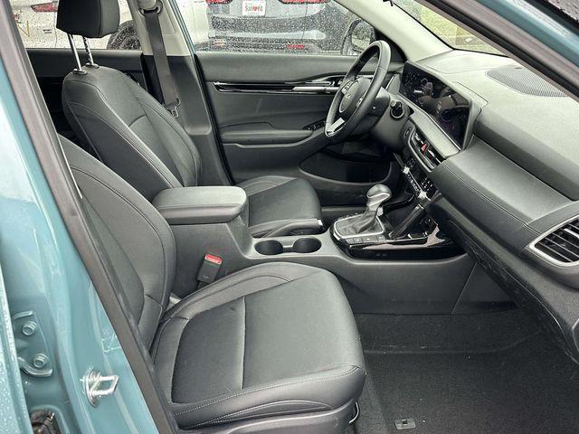 used 2024 Kia Seltos car, priced at $27,549