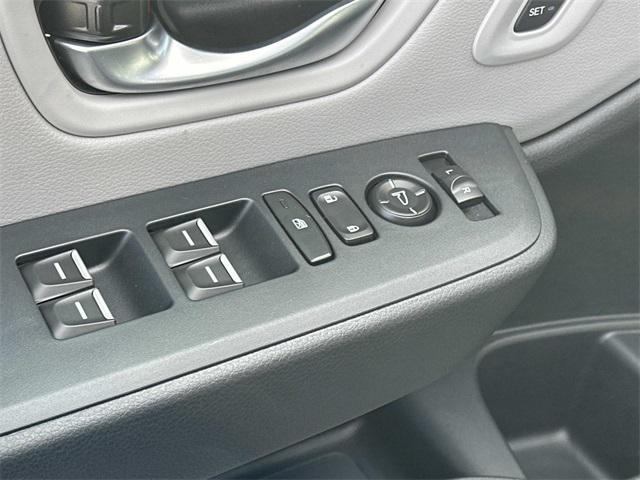 new 2025 Honda Pilot car, priced at $43,610