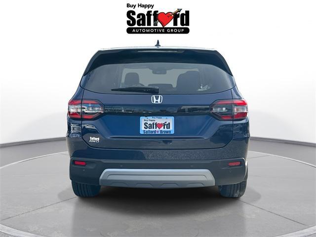 new 2025 Honda Pilot car, priced at $43,610