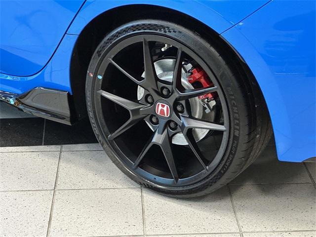 new 2025 Honda Civic Type R car