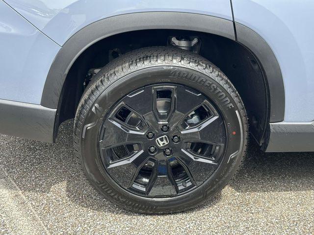 new 2026 Honda Pilot car, priced at $57,944