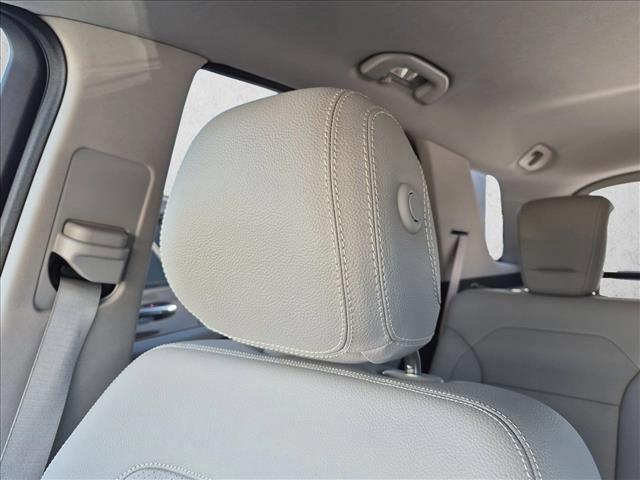 used 2015 Mercedes-Benz M-Class car, priced at $19,135