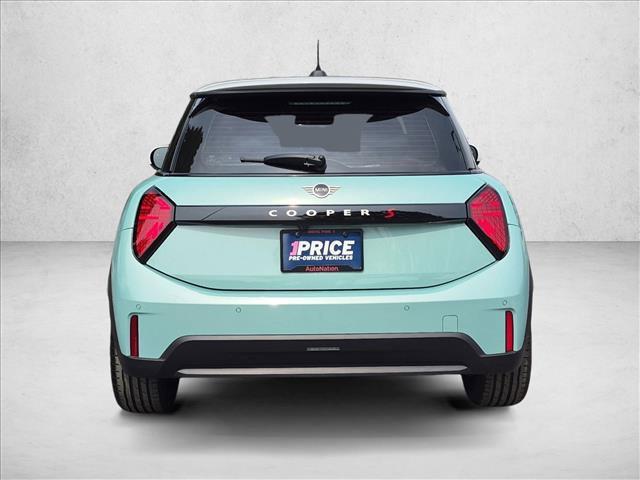 used 2025 MINI Hardtop car, priced at $29,280