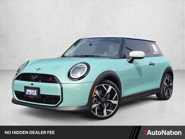 used 2025 MINI Hardtop car, priced at $29,280