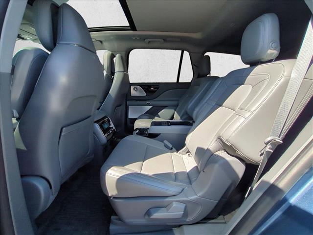 used 2020 Lincoln Aviator car, priced at $25,992
