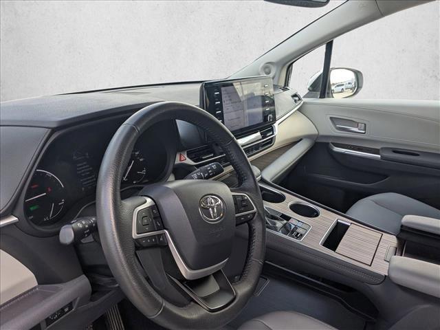 used 2023 Toyota Sienna car, priced at $39,990