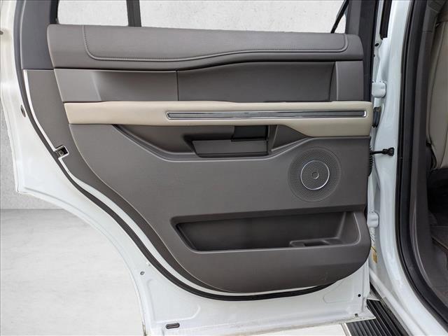 used 2021 Ford Expedition car, priced at $29,643