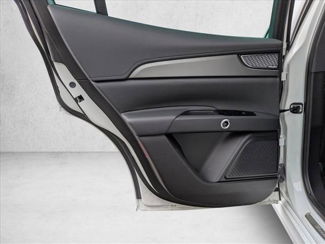 used 2024 Maserati Grecale car, priced at $38,998