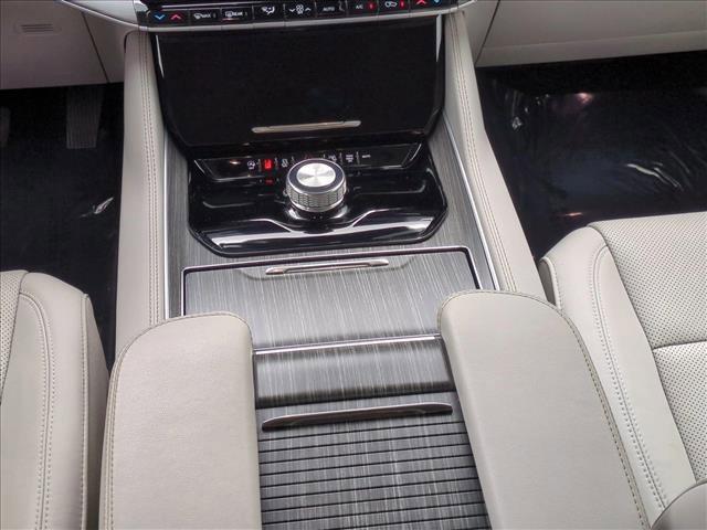 used 2024 Jeep Wagoneer car, priced at $46,797