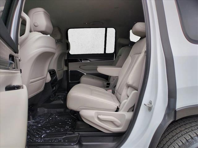 used 2024 Jeep Wagoneer car, priced at $46,797