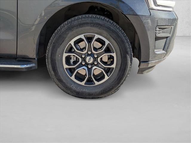 used 2023 Ford Expedition car, priced at $44,714