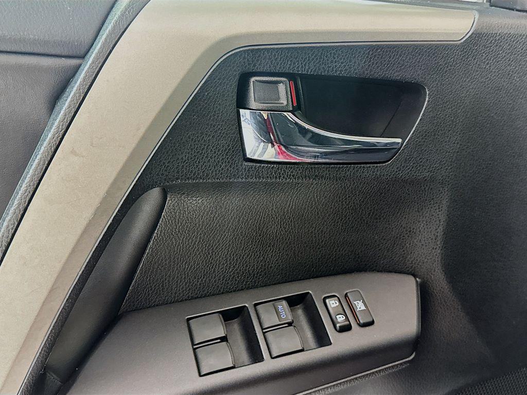 used 2018 Toyota RAV4 car, priced at $18,467