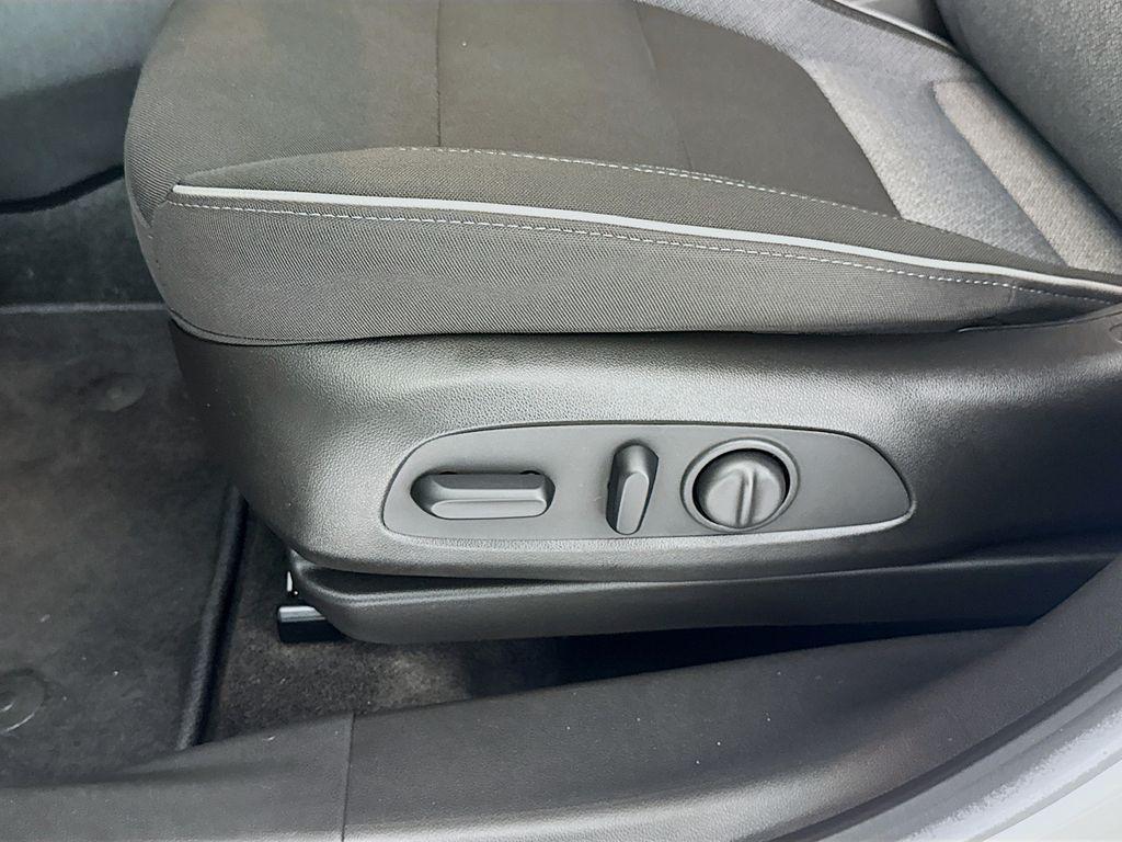 used 2023 Chevrolet TrailBlazer car, priced at $23,328