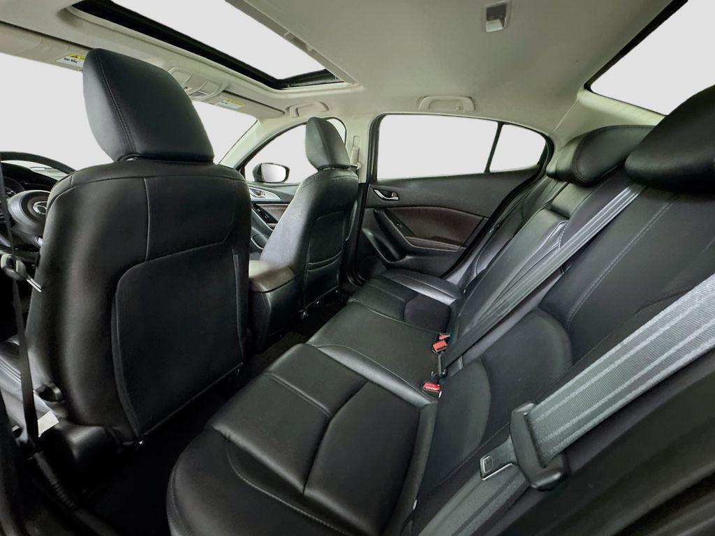 used 2018 Mazda Mazda3 car