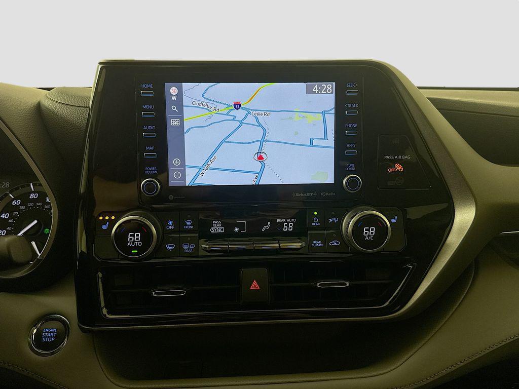 used 2022 Toyota Highlander car, priced at $36,594