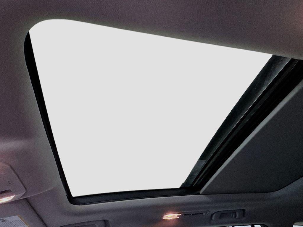 used 2021 Toyota Highlander car