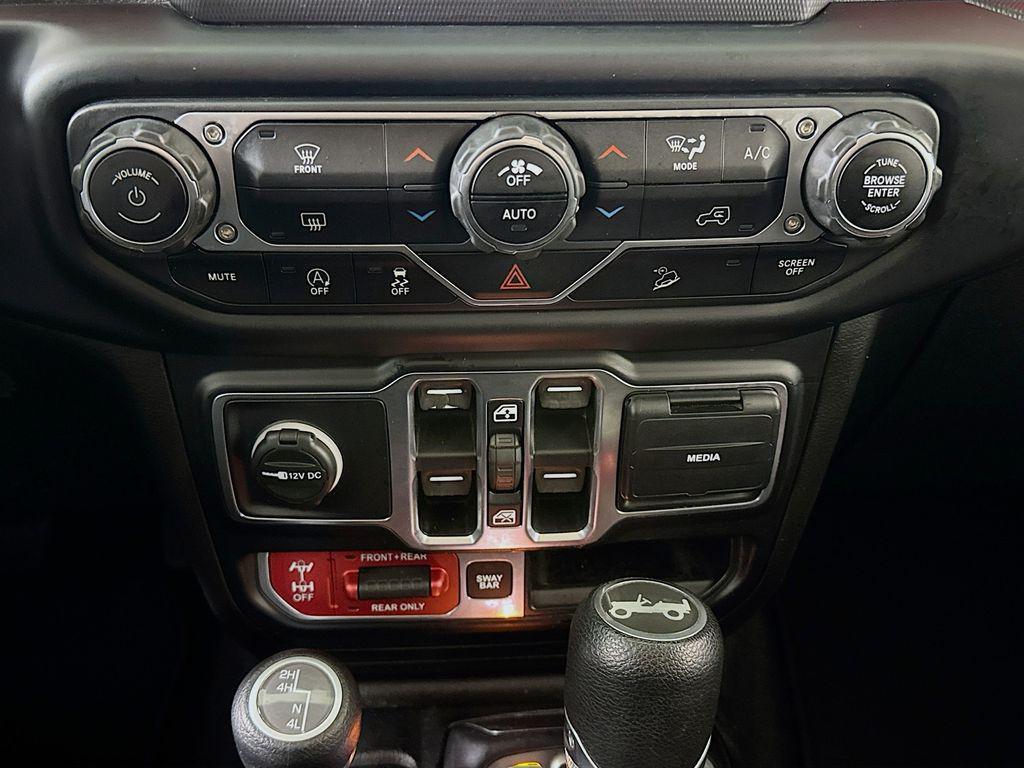 used 2020 Jeep Wrangler Unlimited car, priced at $33,669