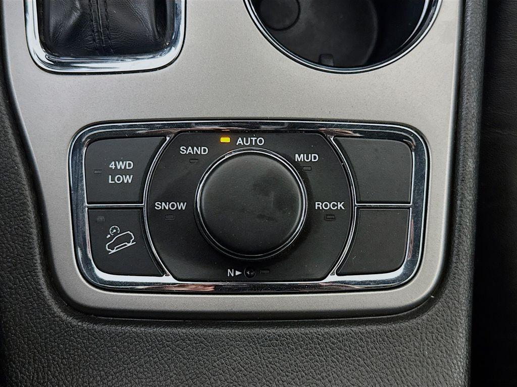 used 2020 Jeep Grand Cherokee car, priced at $20,985