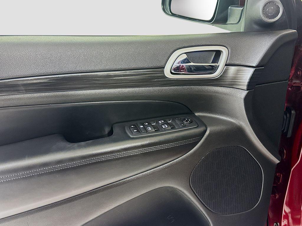 used 2020 Jeep Grand Cherokee car, priced at $20,985