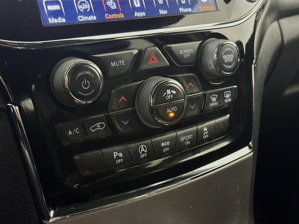 used 2020 Jeep Grand Cherokee car, priced at $20,985