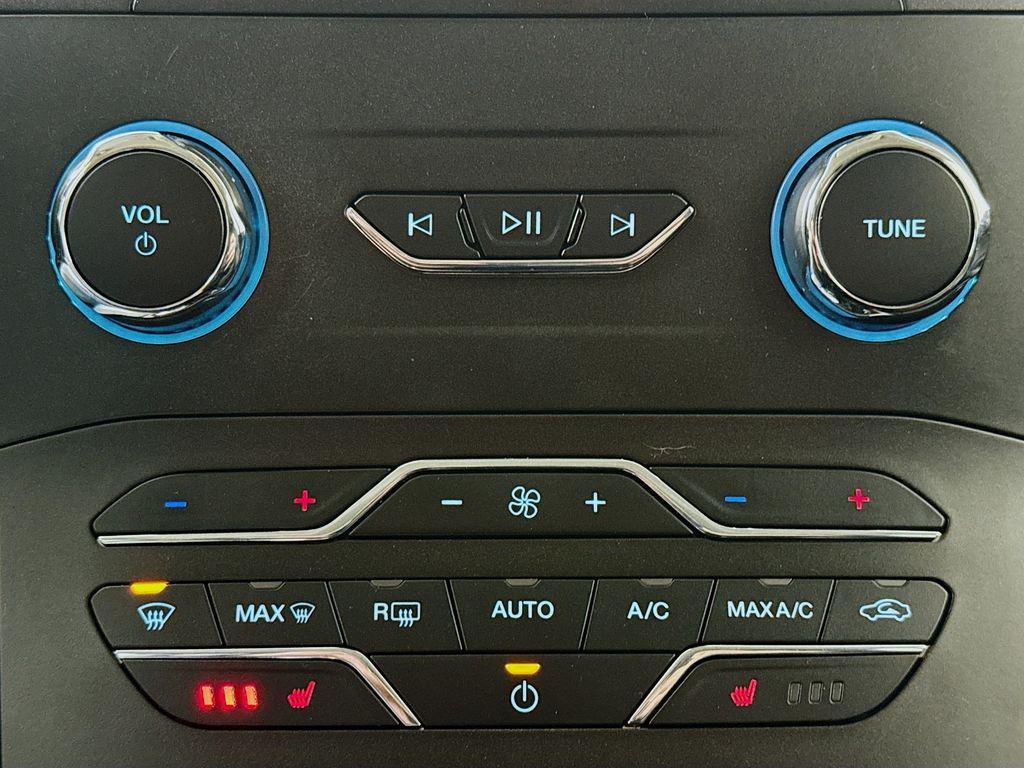 used 2020 Ford Edge car, priced at $13,827